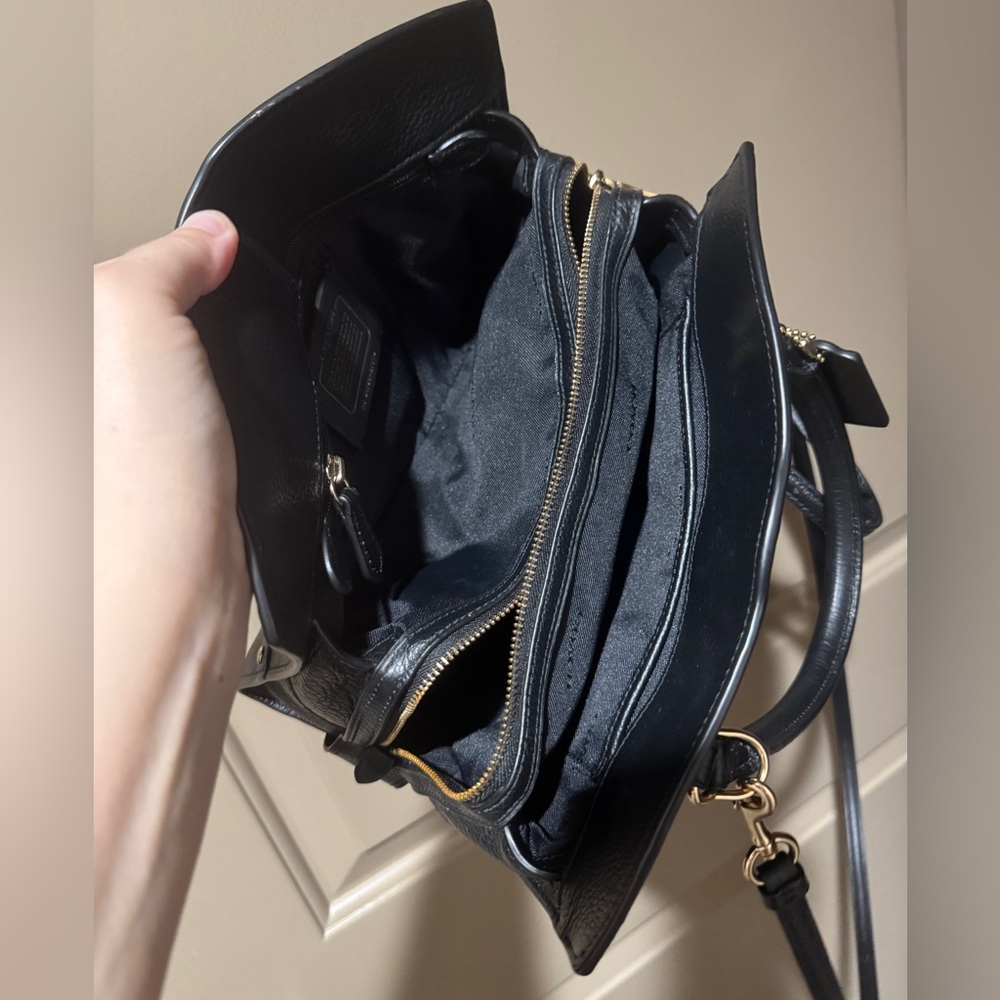 COACH Mercer Bag - Picture 16 of 17